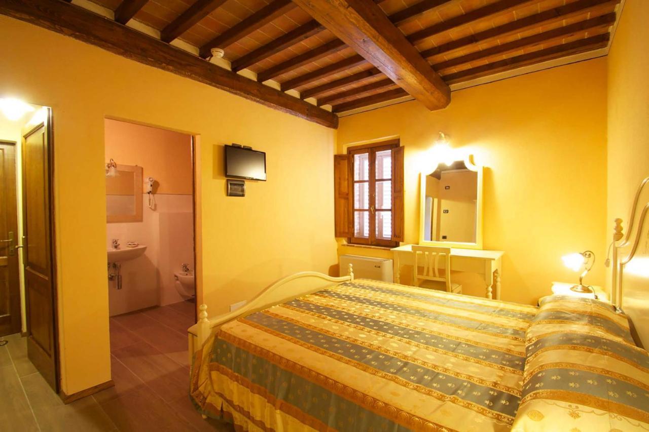 Relais La Leopolda Bed and Breakfast Cortona Exteriör bild
