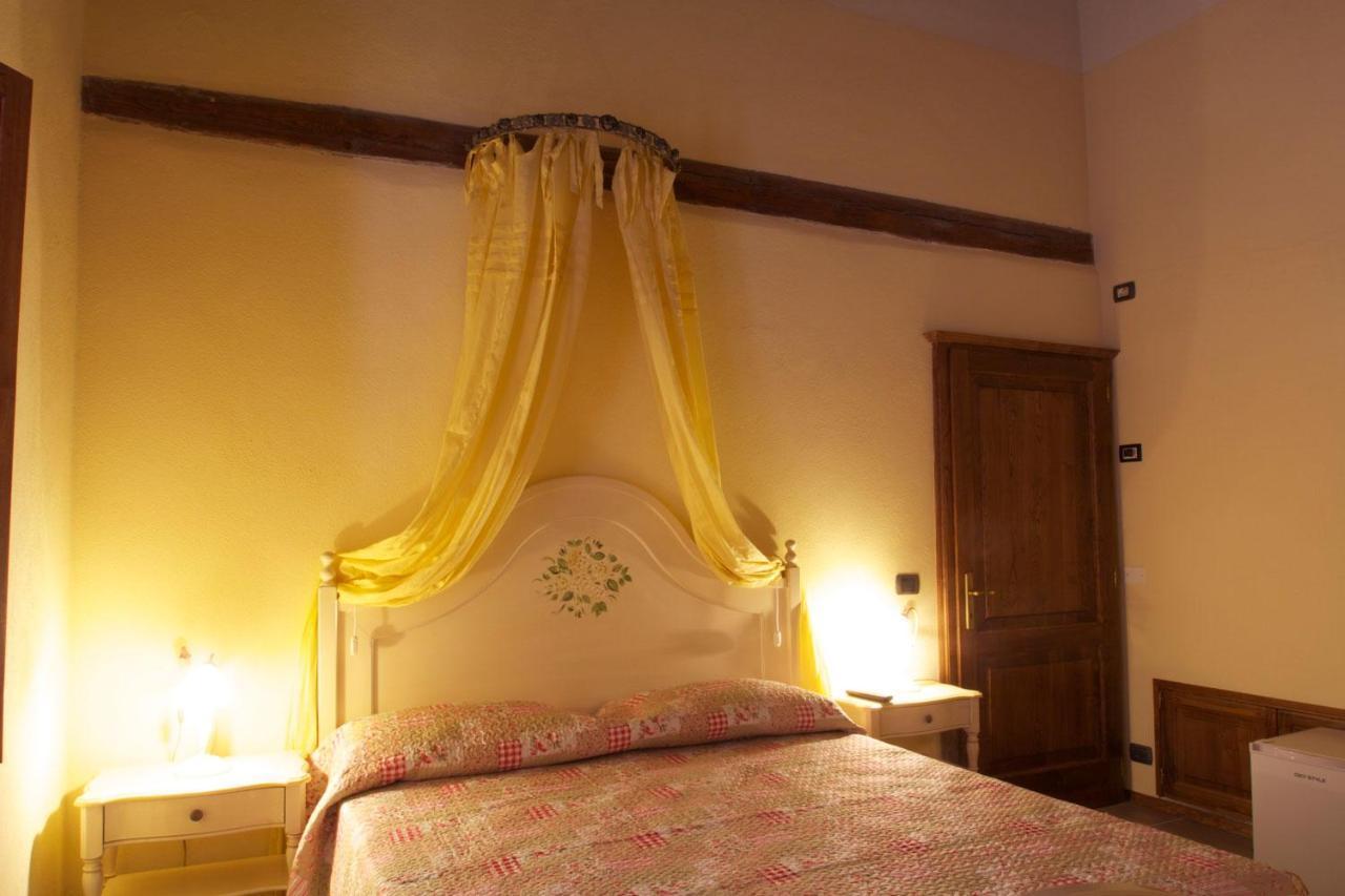 Relais La Leopolda Bed and Breakfast Cortona Exteriör bild
