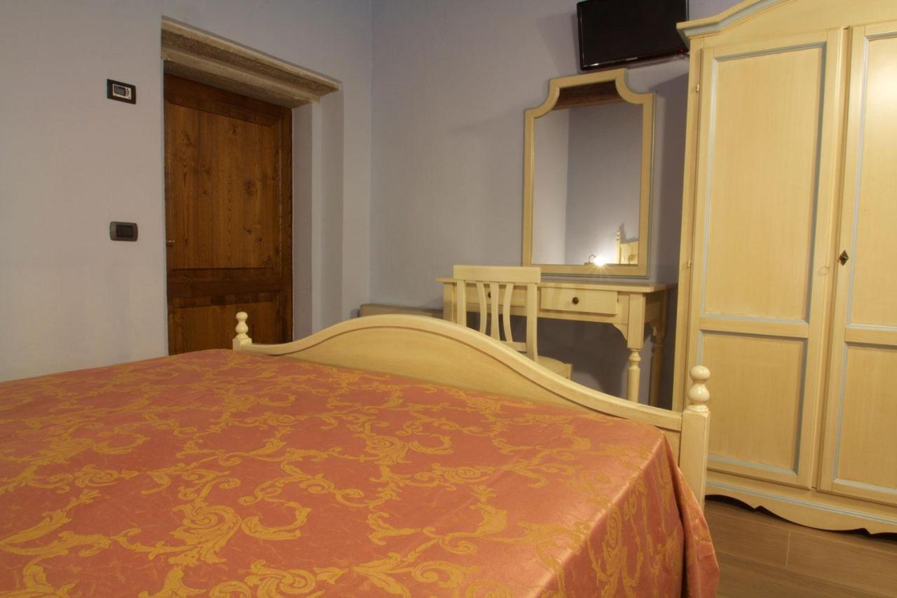 Relais La Leopolda Bed and Breakfast Cortona Exteriör bild