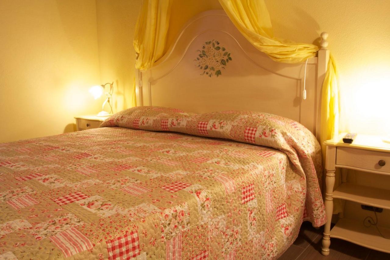 Relais La Leopolda Bed and Breakfast Cortona Exteriör bild