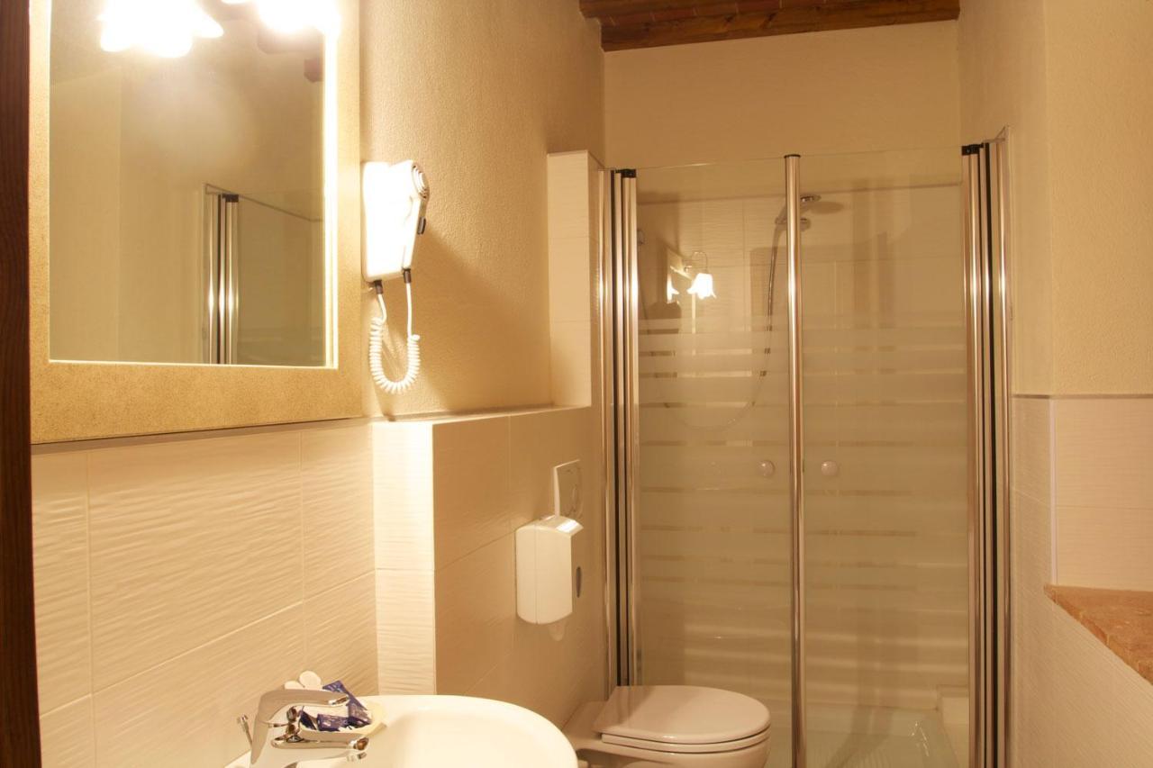 Relais La Leopolda Bed and Breakfast Cortona Exteriör bild